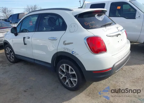 2017 Fiat 500X Trekking Fwd from USA, damaged, VIN ZFBCFXCB5HP532691